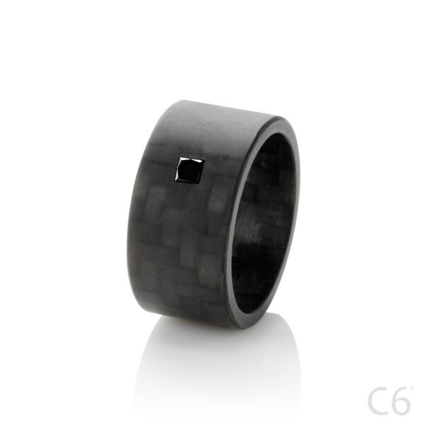 C6 Black Princess Wide kulfiber ring